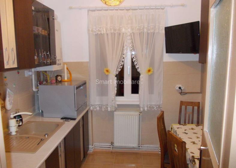 Inchiriez apartament 2 camere, str.Ceferistilor (zona Stefan cel Mare) - 2