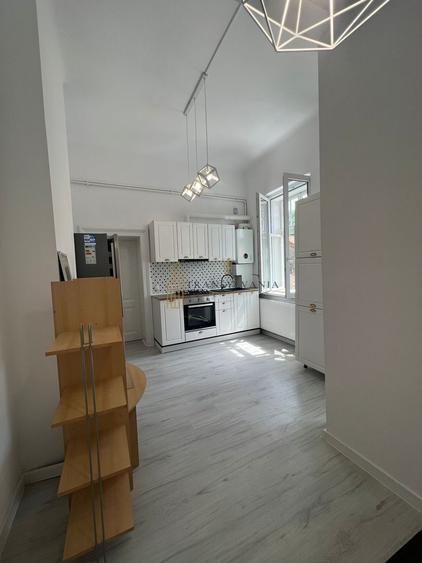 Apartament premium 2 camere  Zonă ultracentrală Prima închiriere |