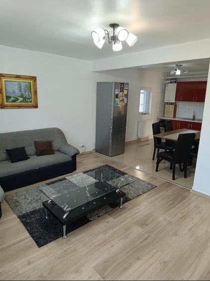 Apartament spațios cu 4 camere + living, în bloc nou – Calea Moldovei
