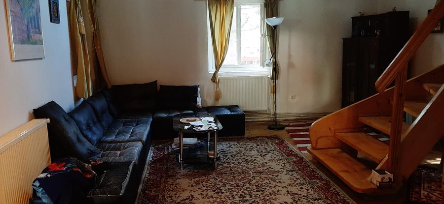 Azuga-Satul Nou casa individuala 3camere, p+m , teren 221mp