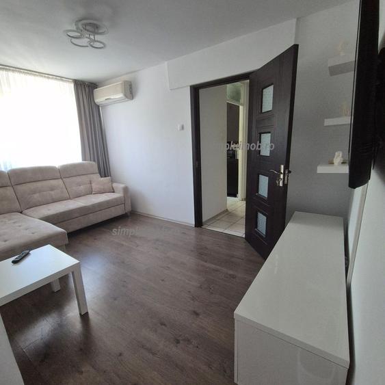 3 camere Vitan | 2 min București Mall | Centrală proprie | Renovat