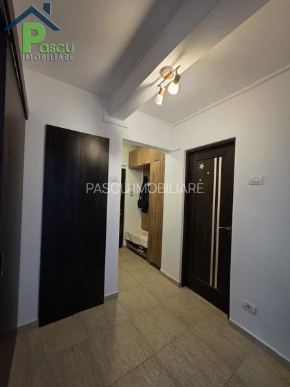 Apartament 2 camere Eroii Revoluției, str. Ghimpați, cf. I, decomandat, 50mpu - 10