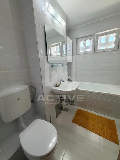 Apartament 3 camere decomandate || zona pietei Hermes
