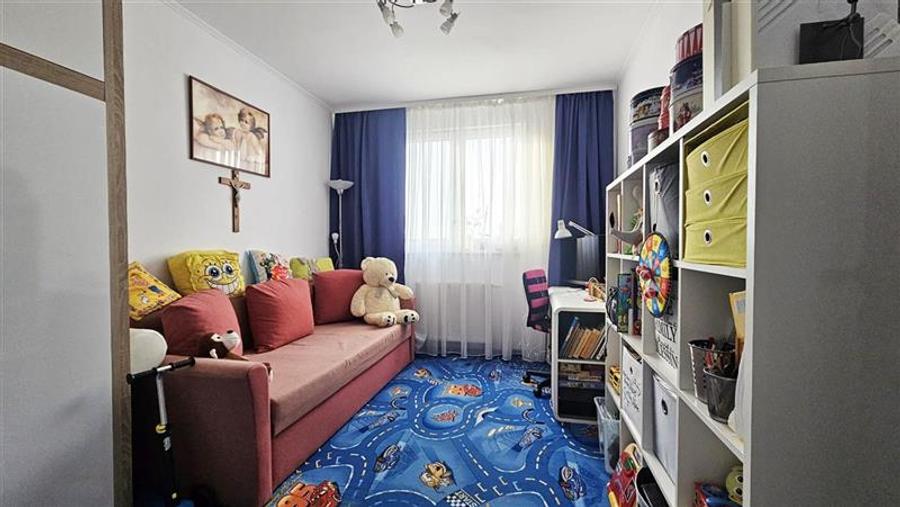 APARTAMENT 3 CAMERE 2 BAI CU LIFT STR CONSTRUCTORILOR - Padurea verde