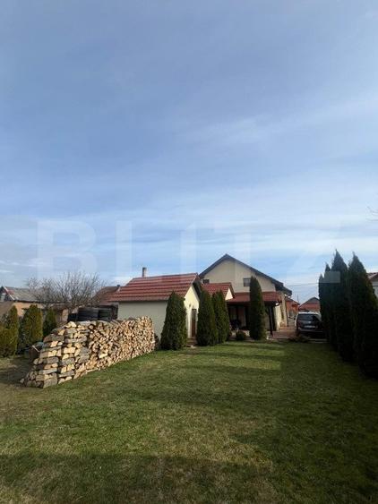 De vânzare casa 250mp, teren 625 , în zona Lazuri