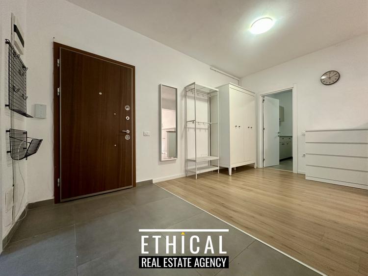2 camere, Metrou Pacii la doar 3 minute, parcare inclusa, 649 euro