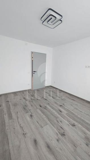 Apartament 2 camere în zona str. Paris