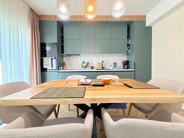 Vila 4 camere | 3 dormitoare | 3 bai | Gradina | Toate Utilitatile