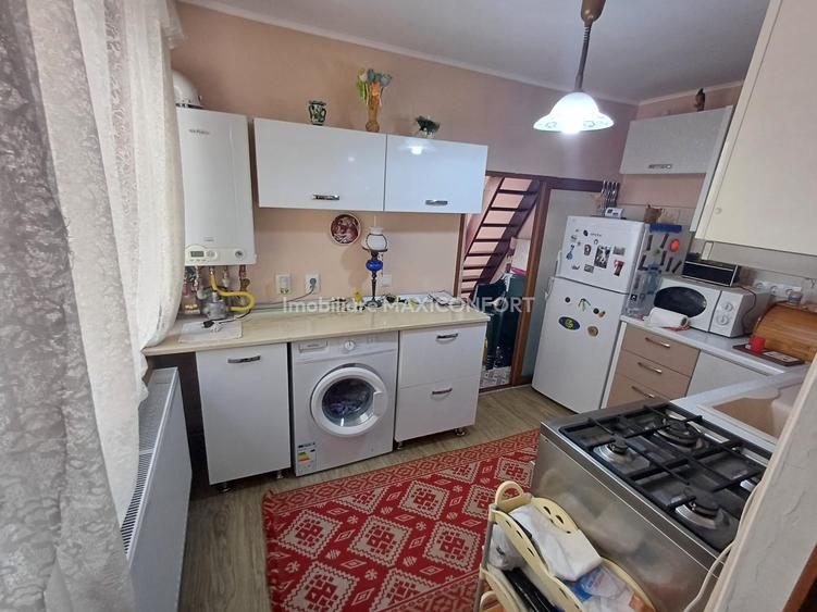 Casă de vânzare, zona centrala-Imobiliare MAXICONFORT
