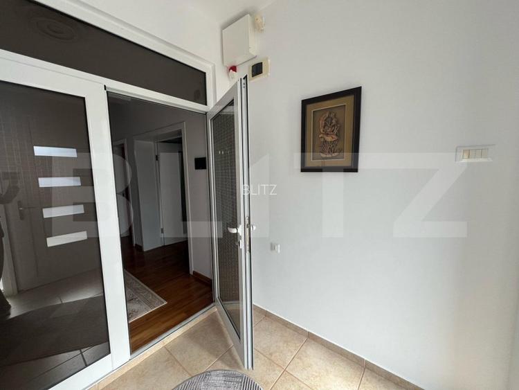 Reședință impunătoare, 6 camere, 430 mp și un teren de 730 mp, zona Cetate