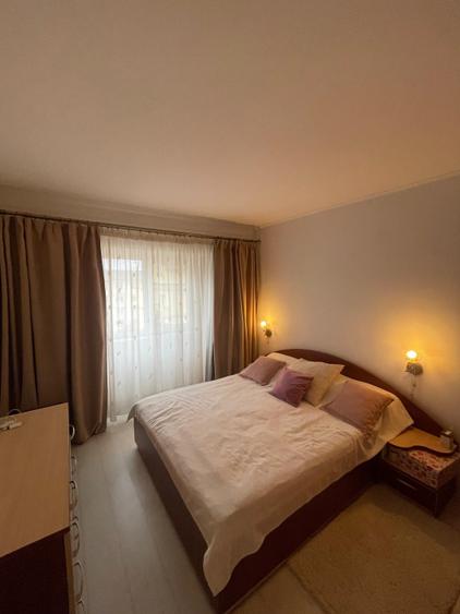 Apartament 3 camere, 70 mp + balcon 10 mp, zona Republicii - Traian