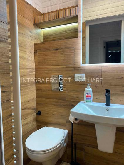 INCHIRIERE APARTAMENT 2 CAMERE SALA PALATULUI - 13