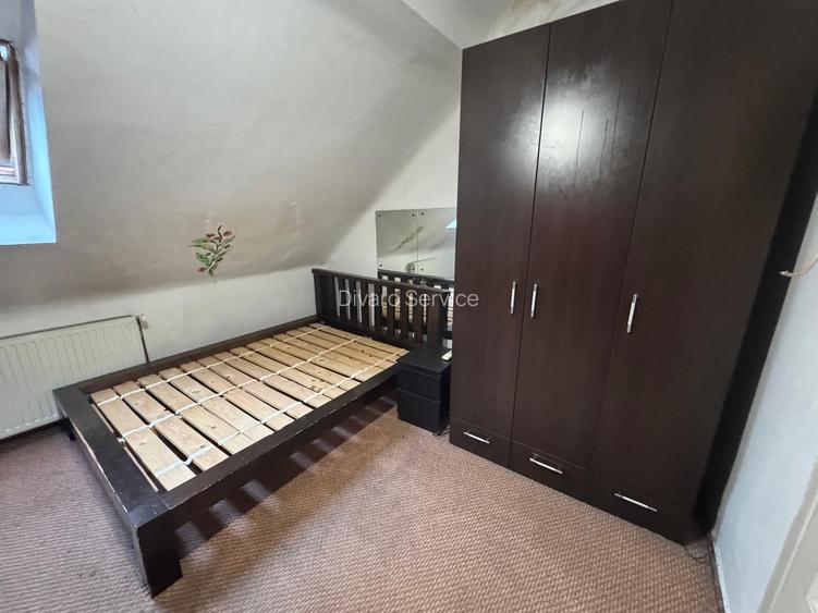 Inchiriere apartament spatios mansarda 5 camere in vila curte Cotroceni metrou - 4