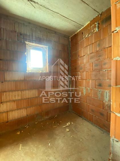 Duplex de vanzare Urseni pe parter cu 3 camere si doua bai