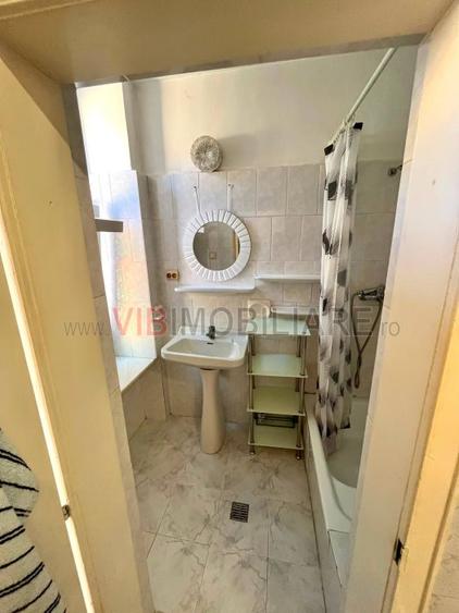 Apartament spațios cu 1 cameră, 71 mp, în clădire istorică, pe malul râului Bega