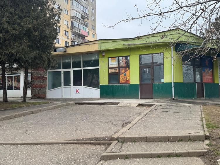 Spațiu comercial 95 mp – Podul Gruii, în spate la OMV