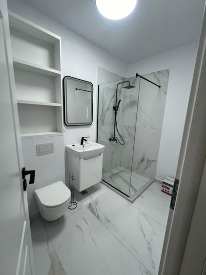 Apartament de închiriat modern cu 2 camere, zona City Mall