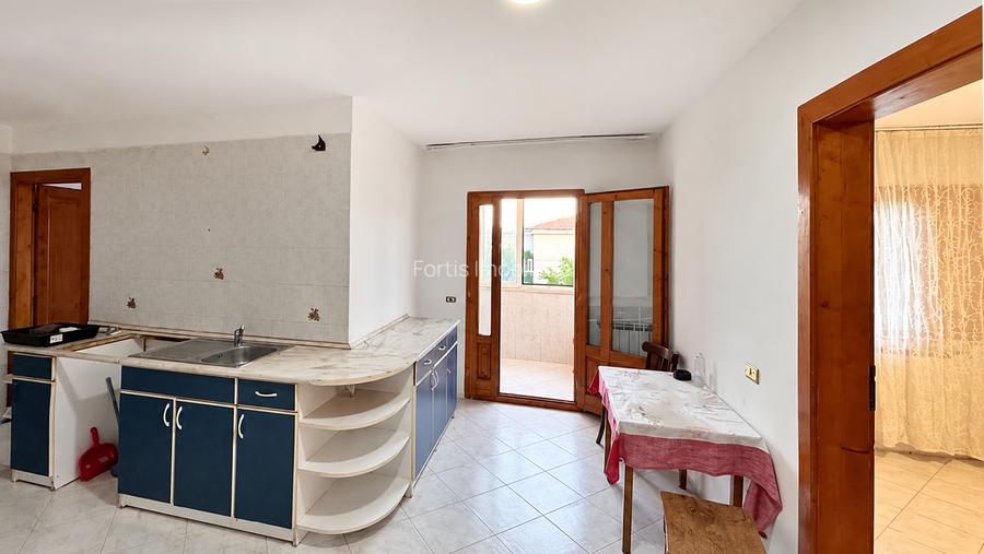 Chirie 2 camere decomandat zona Rogerius-Oradea - 3