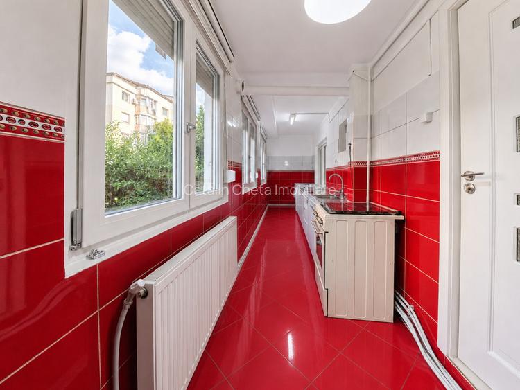 Apartament de vanzare de 80 mp, cu doua intrari si beci propriu zona Nord - 6