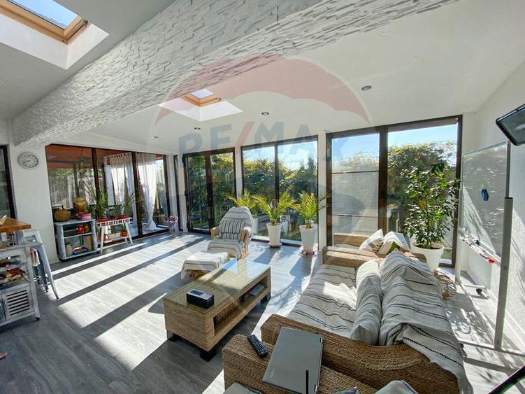Casa de vanzare P+M Premium, piscina, teren 2224mp Bacu, Ilfov