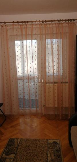 Apartament  2  Camere Et.3/4, Mobilat/Utilat, Str Petru Dobra, Dambu