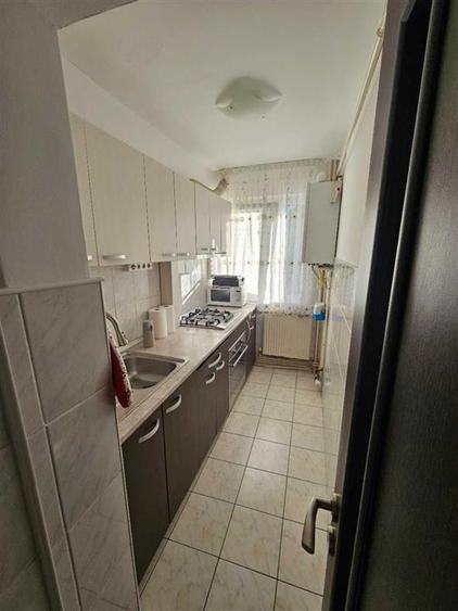 Apartament 3 camere - Alexandru cel Bun