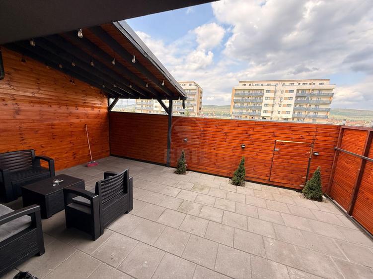 Casa insiruita de vanzare zona Sesul de Sus