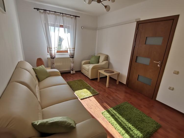 INCHIRIEZ apartament 2 camere,recent renovat,zona Strand
