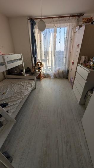 Soarelui | 3 camere | Etaj 9/12 | 2 balcoane | Parcare + boxă