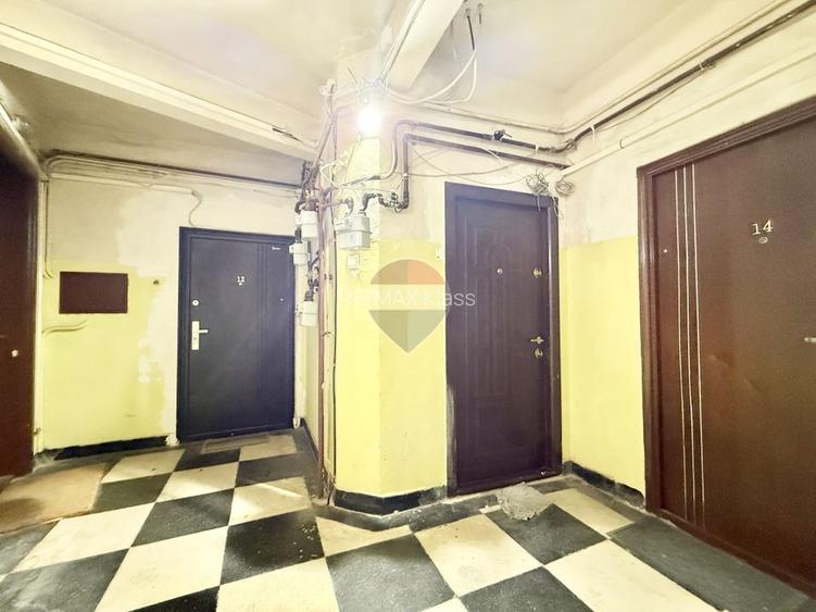 De vanzare | Garsoniera 27 mp, centrala proprie | Eroii Revolutiei - 7