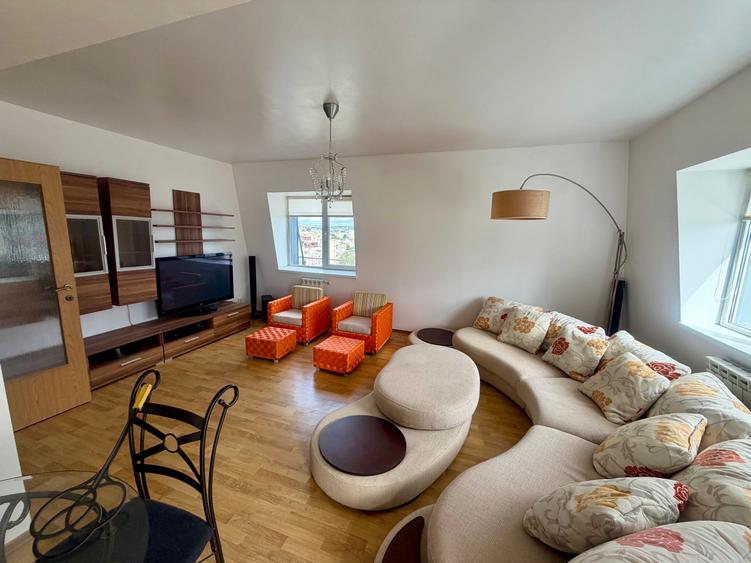Apartament 2 camere, Canta, decomandat