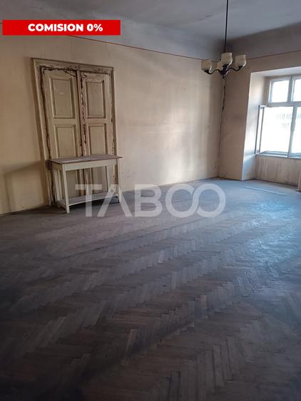 Apartament cu 2 camere de inchiriat 0% comision in Centru