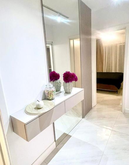 Apartament,etaj intermediar si parcare,zona Sopor