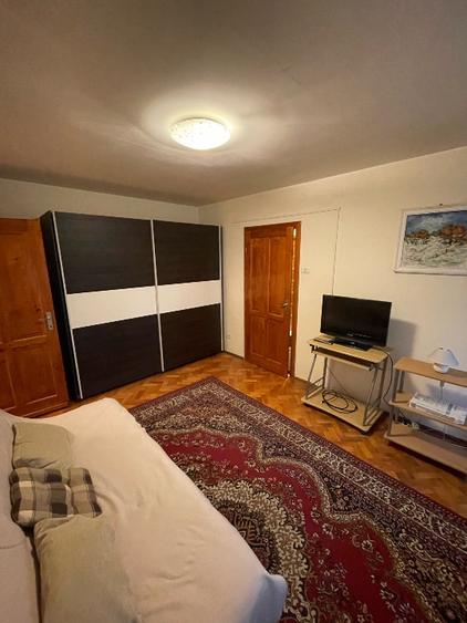 Apartament 2 camere de inchiriat, zona Vasile Lucaciu (Iulius Town)