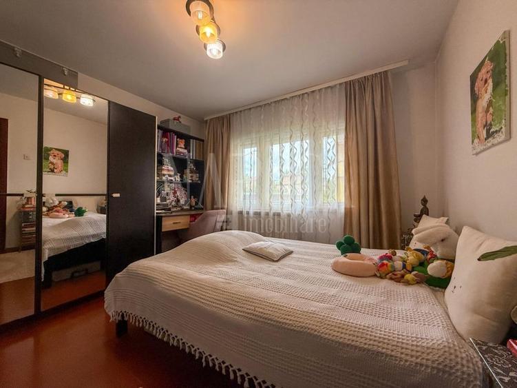 Apartament 3 camere de vanzare in Intre Lacuri, Cluj Napoca