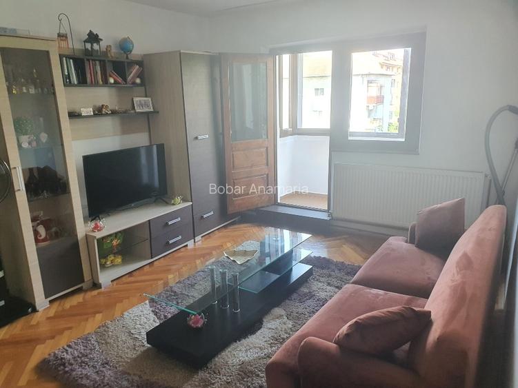 Proprietar, închiriez apartament 2 camere - 15
