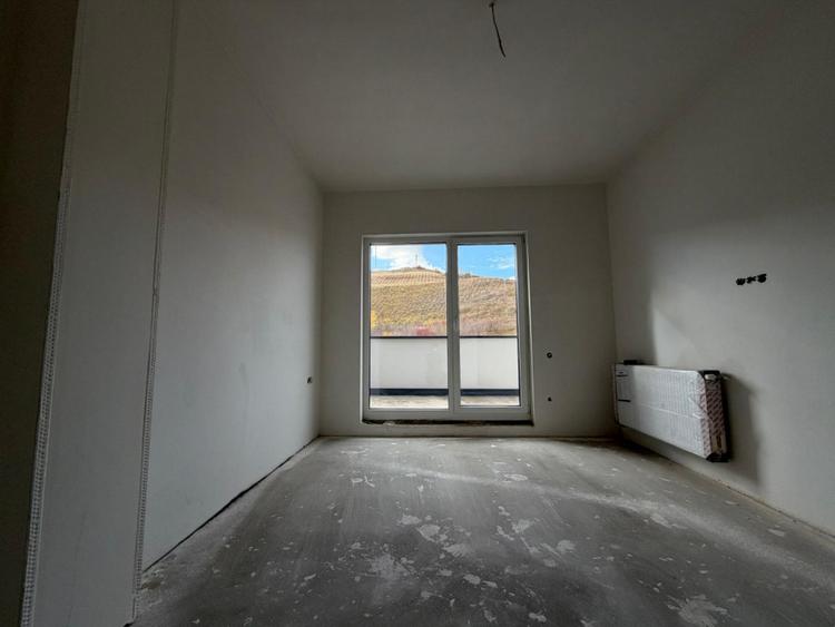 Apartament deosebit, terasa cu vedere spre padurea Faget, zona Vivo