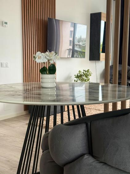 Apartament 2 camere mobilat// Sisesti// Metrou Straulesti