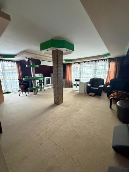 Casa spatioasa , teren 3300 mp, Dornesti