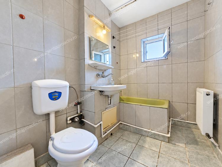 Apartament cu 2 camere, decomandat, 53,39 mp – Piața Centrală, bloc din 1988