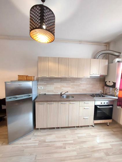 Vanzare 2 camere bloc nou Decebal