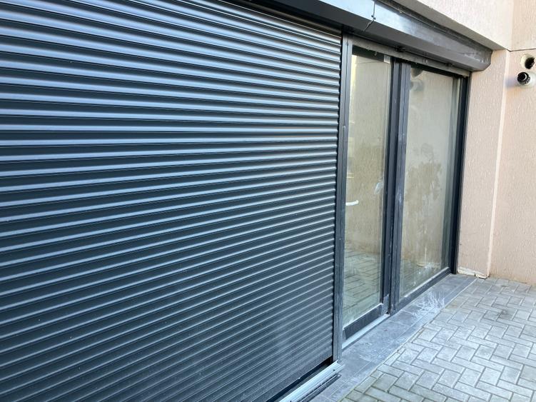 Spatiu comercial de vanzare  in Brasovul Vechi in cladire noua