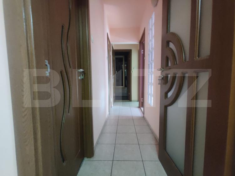 Apartament 3 camere, 2 bai, Rogerius