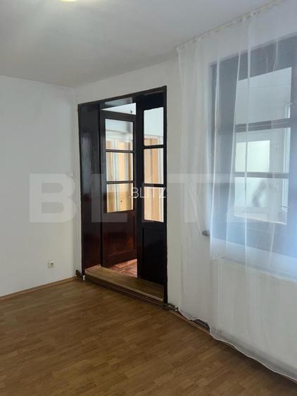 De vanzare, casa in Schei - 14