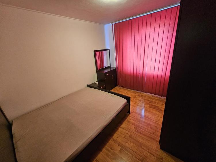 Trafic Greu Nasaud trei camere dec doua grupuri sanitare et 4/8 reabilitat liber