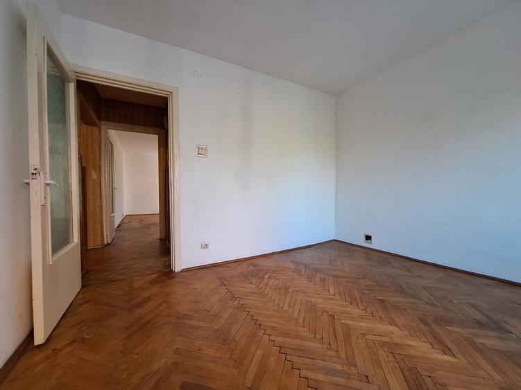 2 camere decomandat | Soarelui | Etaj 3 | 53 mp | Gaz si posibilitate centrala