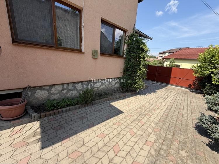 CASĂ SPAȚIOASĂ | S+P+1+M | 300 MP UTILI | 8 Camere | 662 MP Teren | Zona Centru - 4