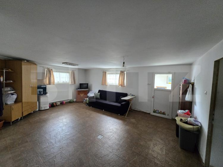 Casa D+P+E, pe Aleea Trifoiului, zona linistita!