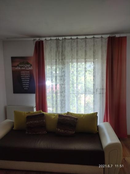 Inchiriez apartament cu o camera in cartierul Manastur str.Balea