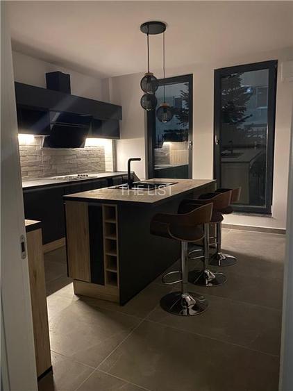 De Vanzare | Vila cu 5 camere | Pipera - 12